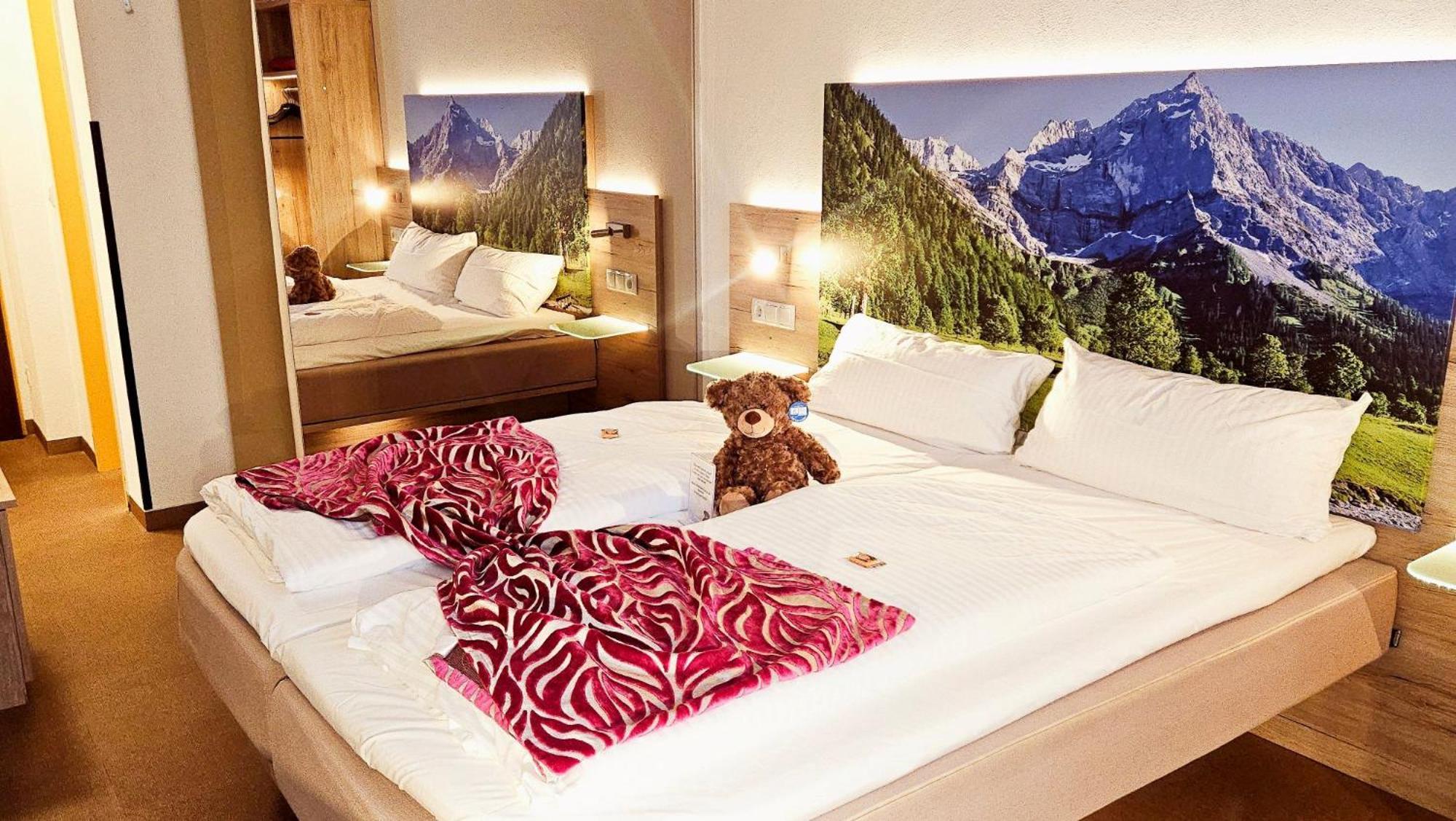 Hotel Edel Weiss Bremen Bagian luar foto