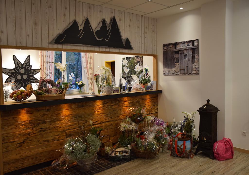 Hotel Edel Weiss Bremen Bagian luar foto