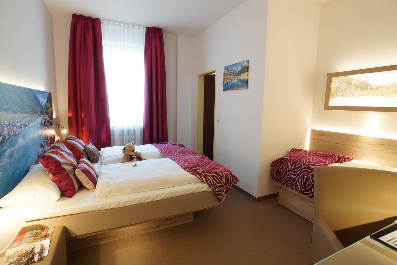 Hotel Edel Weiss Bremen Bagian luar foto