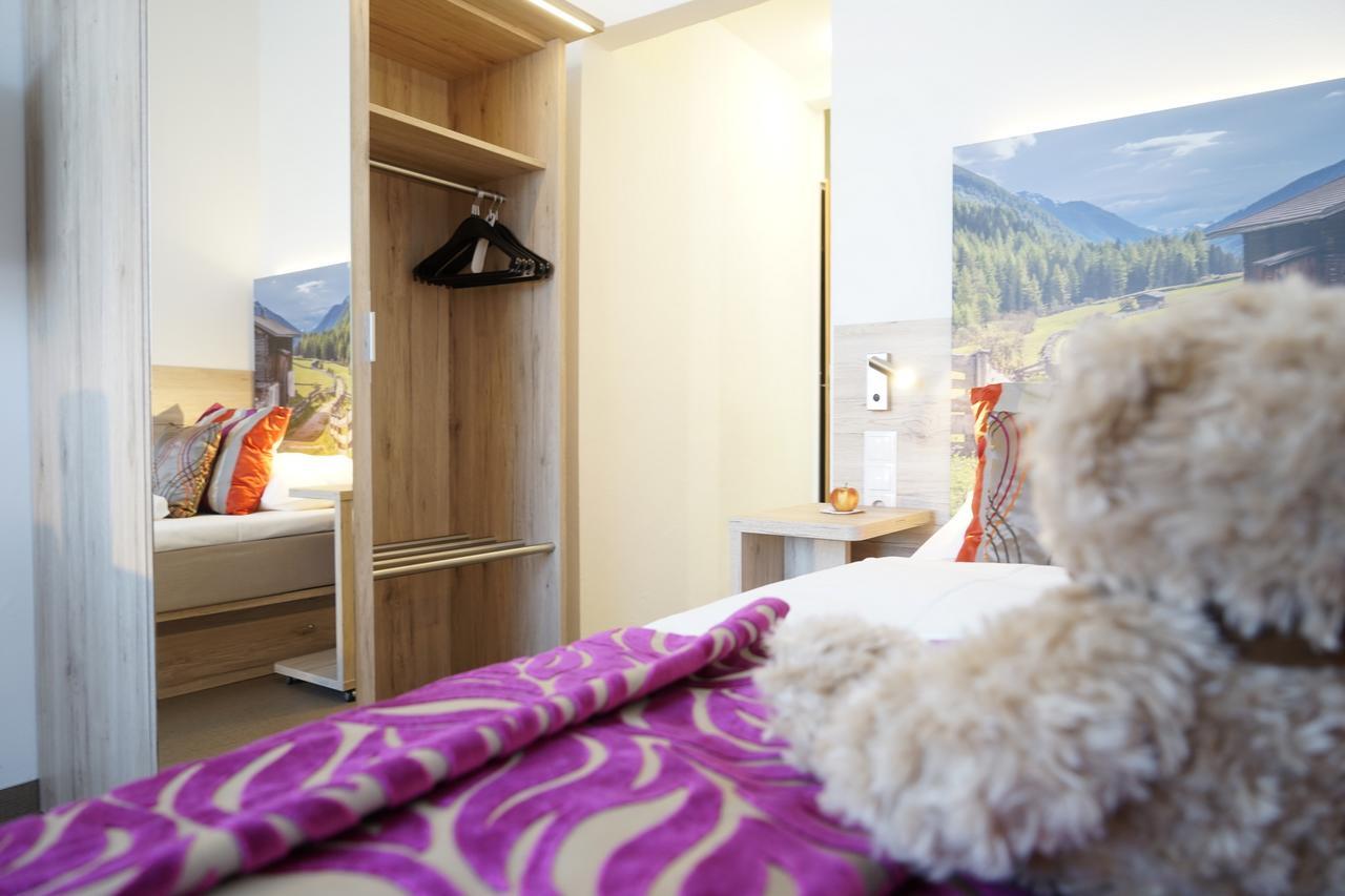 Hotel Edel Weiss Bremen Bagian luar foto