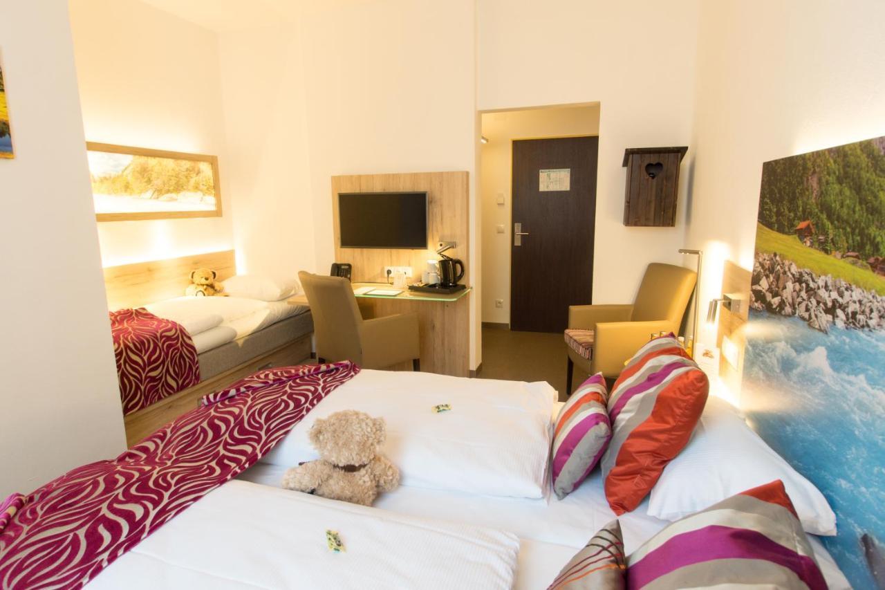 Hotel Edel Weiss Bremen Bagian luar foto